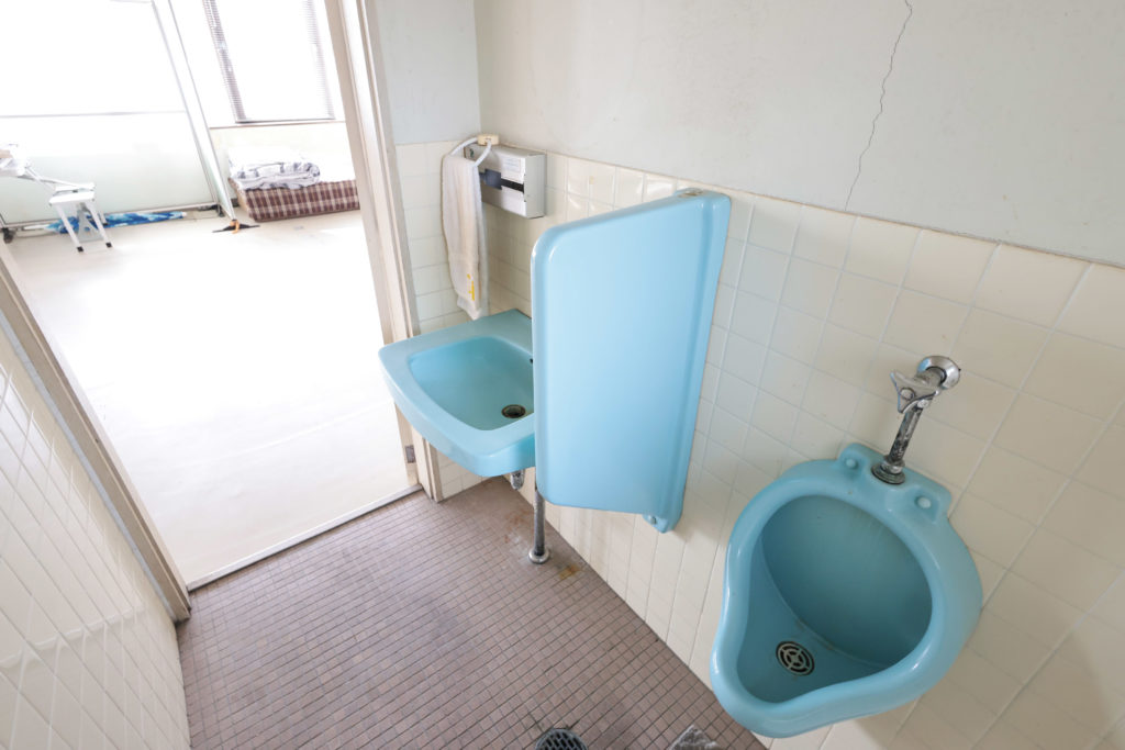 大井川鐵道の家山駅近くにある中古住宅の3階フロアにあるトイレの写真です