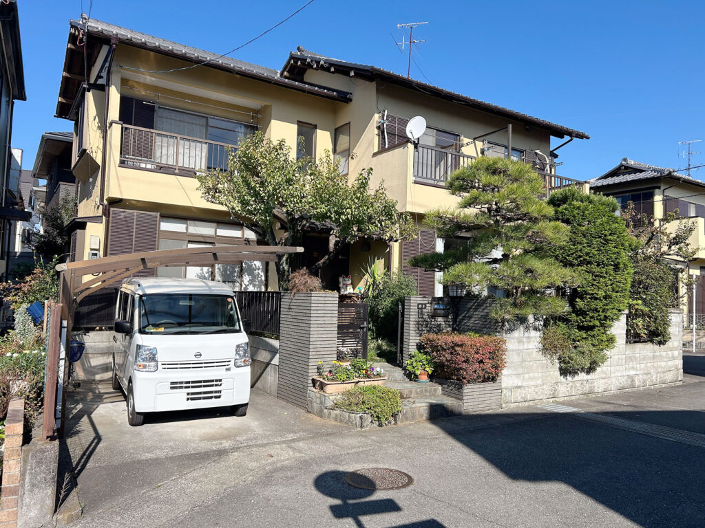 静岡市葵区川合2丁目の中古住宅の外観です